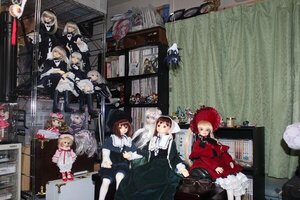 Rating: Safe Score: 0 Tags: 6+girls black_hair blonde_hair brown_hair doll dress hat indoors multiple_boys multiple_dolls multiple_girls tagme User: admin