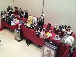 Rating: Safe Score: 0 Tags: 6+boys 6+girls animal_ears black_hair blonde_hair breasts brown_hair cape doll dress everyone hair_ornament hat long_hair multiple_boys multiple_dolls multiple_girls sitting tagme uniform white_hair User: admin