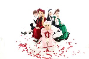 Rating: Safe Score: 0 Tags: blonde_hair brown_hair closed_eyes dress flower hat long_hair maid multiple_cosplay multiple_girls petals short_hair tagme User: admin
