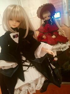 Rating: Safe Score: 0 Tags: 2girls blonde_hair doll dress frills long_hair long_sleeves multiple_dolls multiple_girls parasol tagme umbrella User: admin