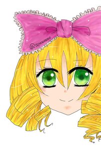 Rating: Safe Score: 0 Tags: 1girl auto_tagged blonde_hair bow drill_hair face green_eyes hinaichigo image looking_at_viewer pink_bow portrait ringlets simple_background smile solo tomoe_mami twin_drills white_background User: admin