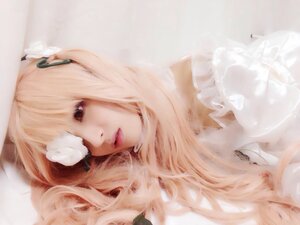 Rating: Safe Score: 0 Tags: 1girl black_eyes blonde_hair kirakishou lips long_hair looking_at_viewer parted_lips realistic red_lips solo upper_body User: admin