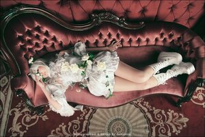 Rating: Safe Score: 0 Tags: 1girl boots couch dress flower kirakishou lying rose solo white_footwear white_hair User: admin