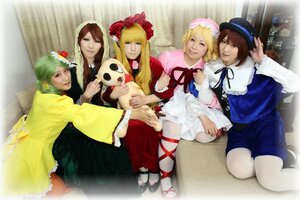 Rating: Safe Score: 0 Tags: 5girls blonde_hair blue_eyes brown_hair closed_eyes dress green_hair hair_ornament hat long_hair multiple_cosplay multiple_girls short_hair sitting tagme User: admin