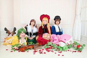 Rating: Safe Score: 0 Tags: 4girls 5girls blonde_hair blue_eyes brown_hair closed_eyes dress flower green_hair hat long_hair multiple_cosplay multiple_girls petals rose tagme User: admin