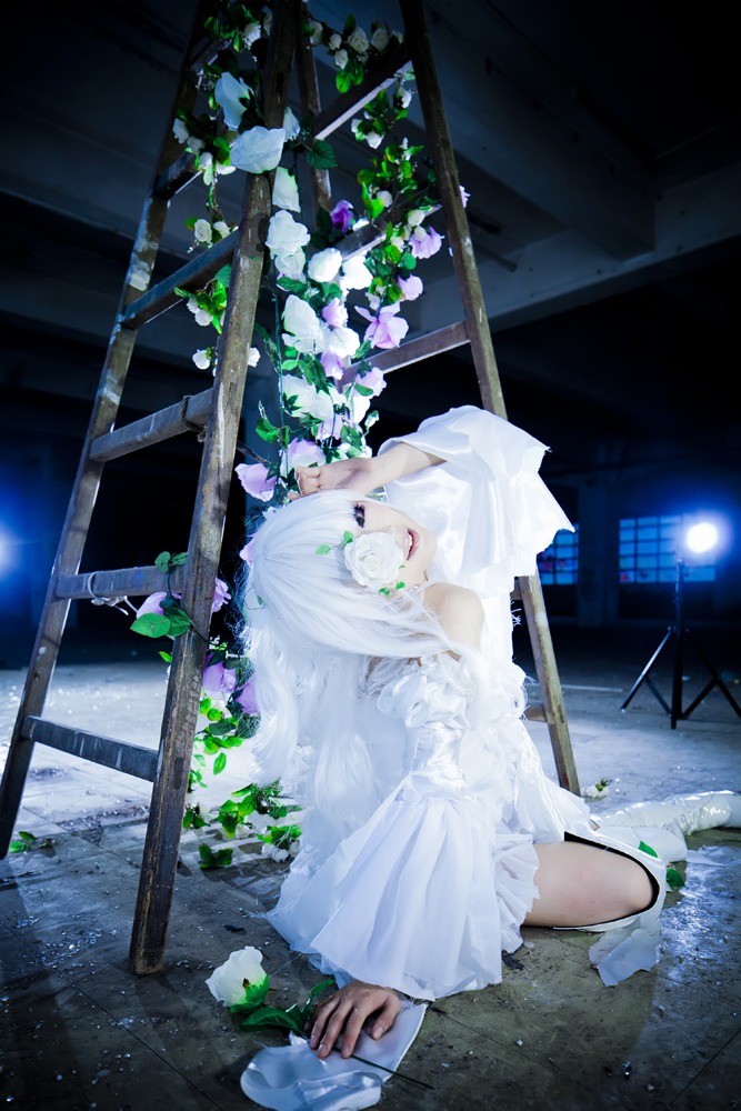 1girl bangs dress flower kirakishou long_hair solo water white_dress white_flower white_hair