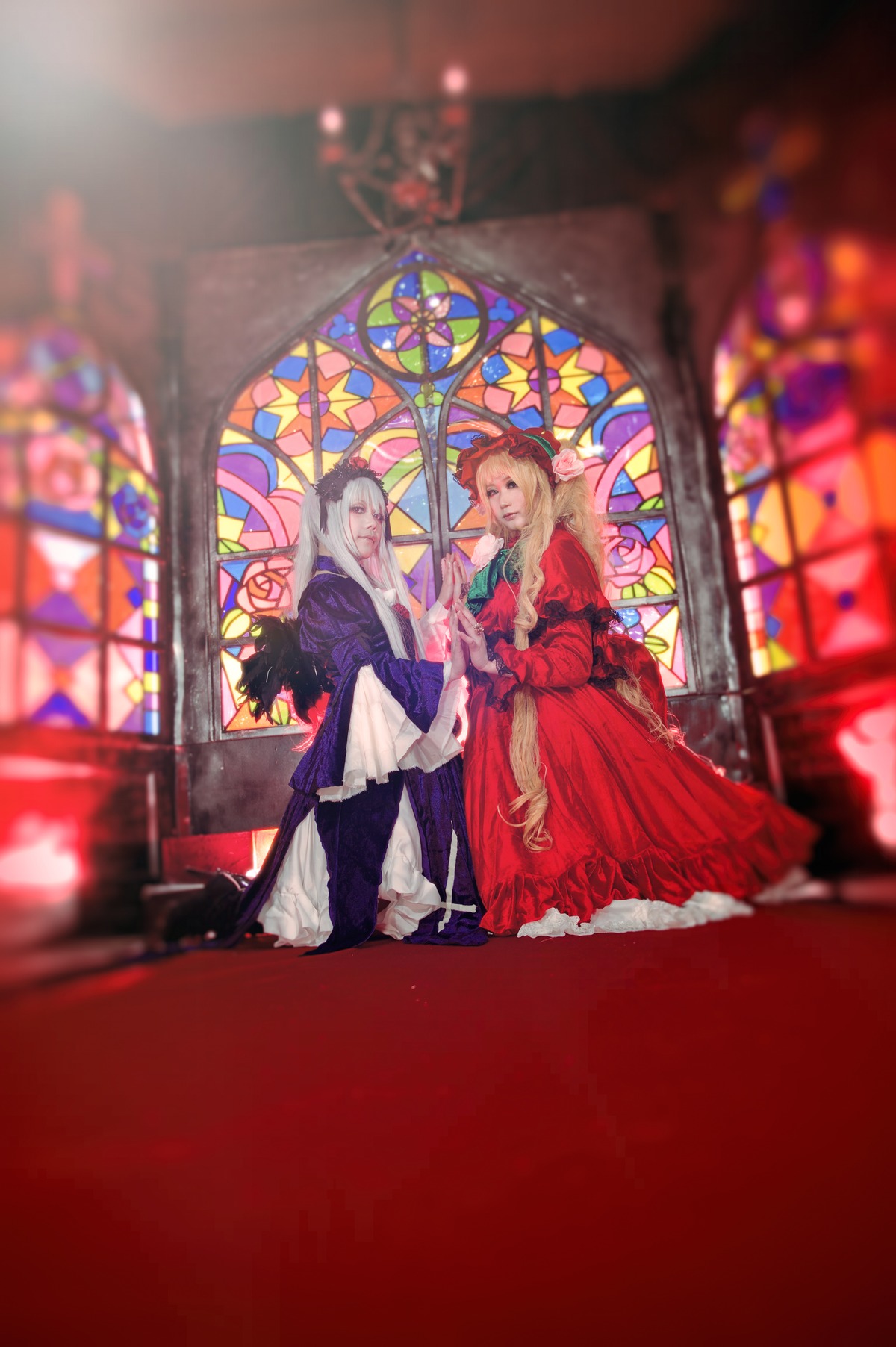 blonde_hair blurry blurry_background blurry_foreground depth_of_field dress flower japanese_clothes long_hair multiple_cosplay multiple_girls tagme