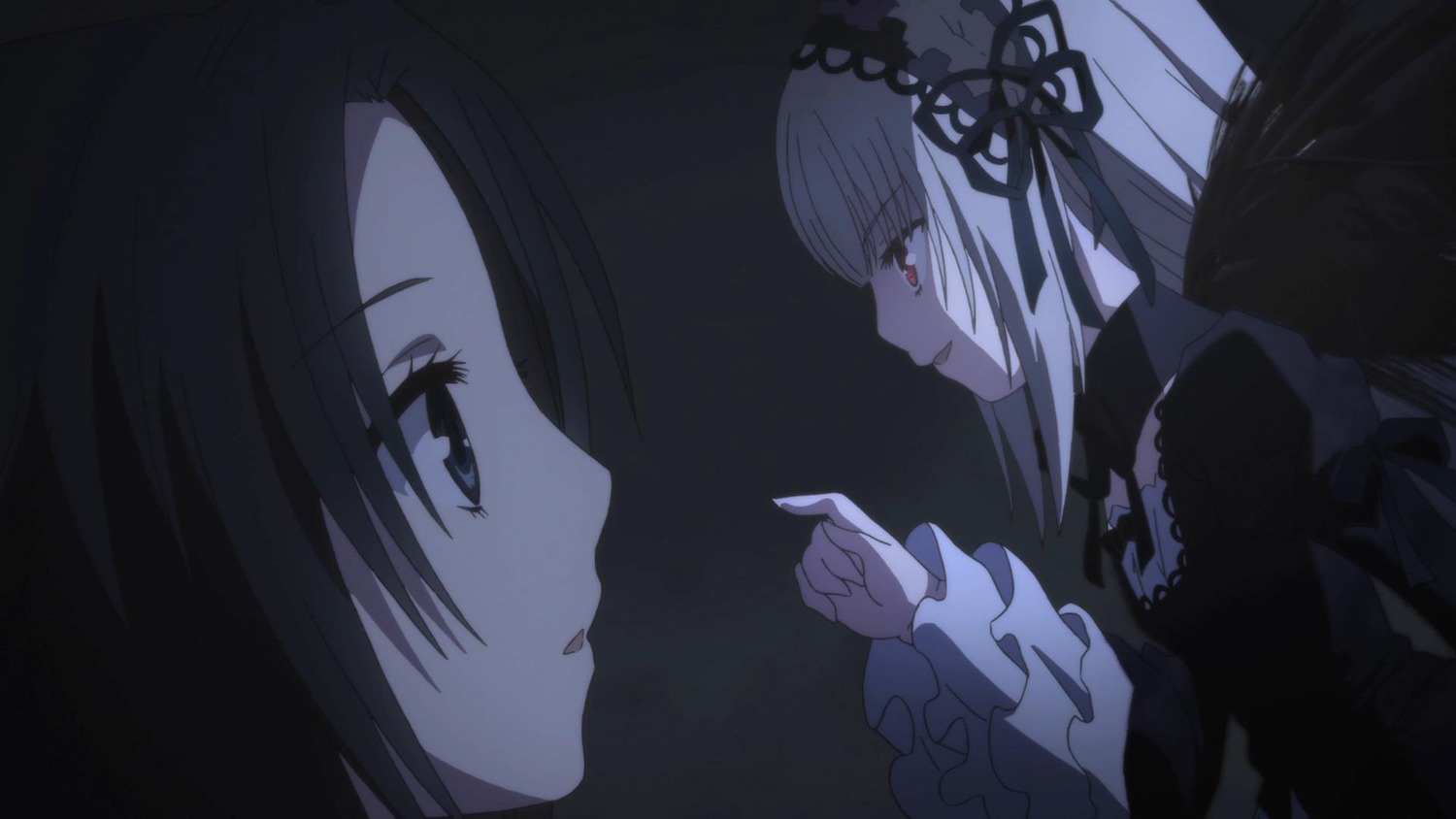2girls black_dress black_wings dress frilled_sleeves frills hairband image kakizaki_megu long_hair long_sleeves looking_at_another multiple_girls profile ribbon smile solo suigintou wide_sleeves wings