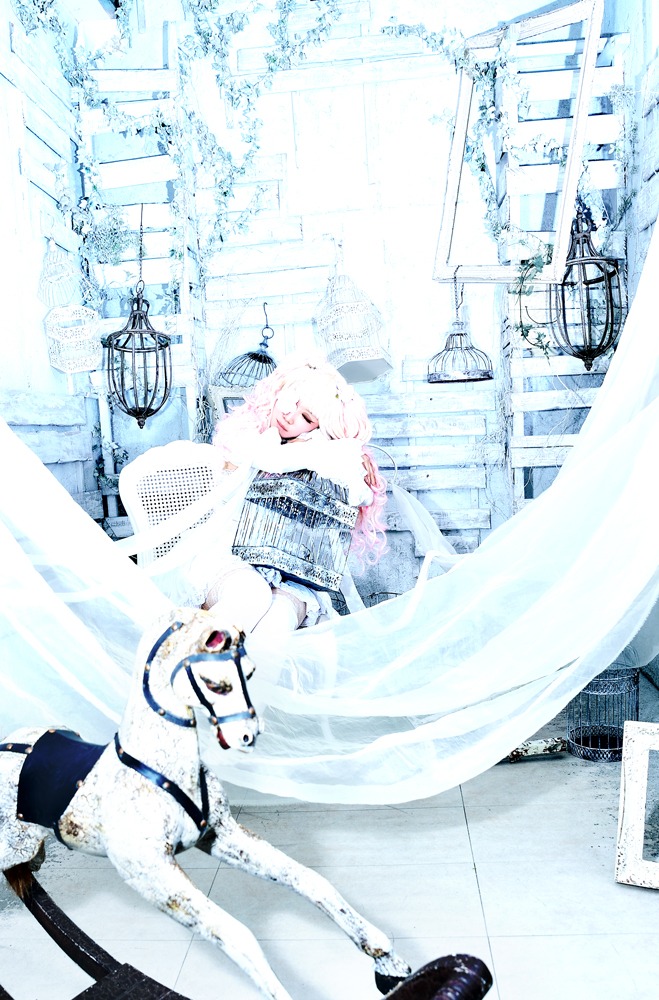 1girl building kirakishou scenery solo