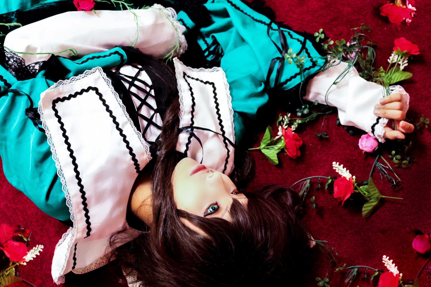1girl flower lips lying red_flower rose solo suiseiseki