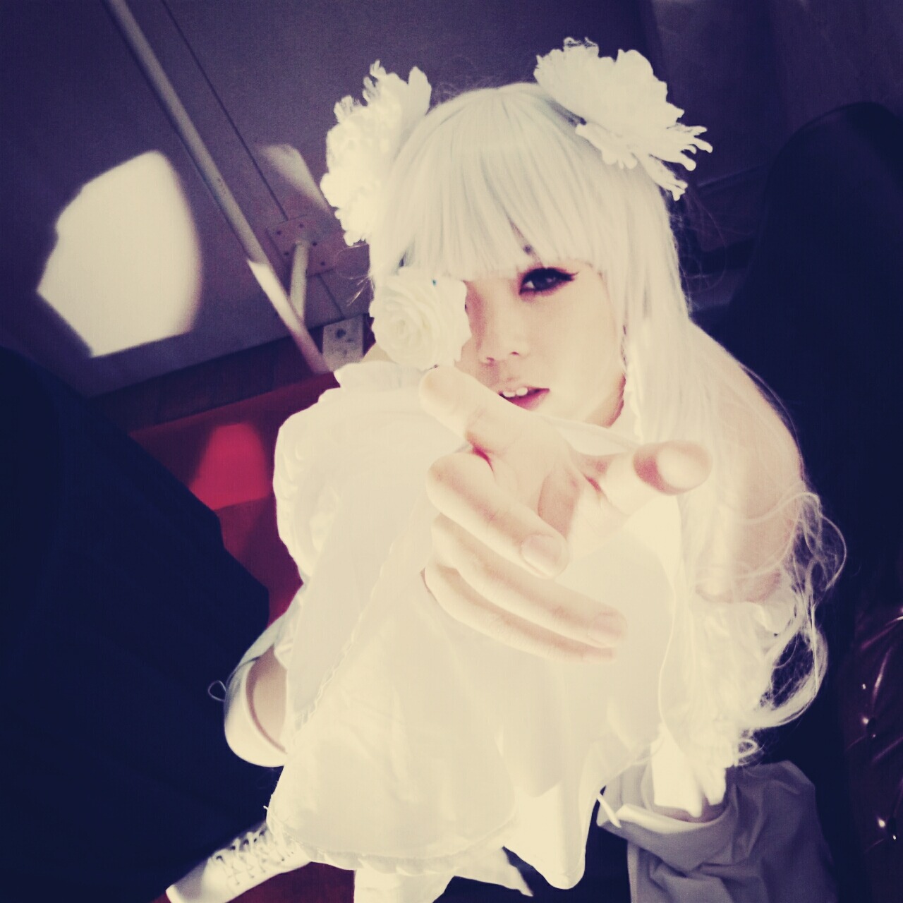 1boy blonde_hair face kirakishou lips looking_at_viewer portrait solo