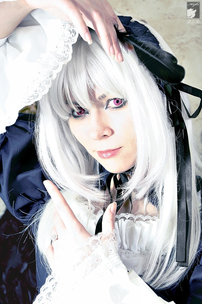 1girl eyelashes fingernails hair_ribbon hands hat lace lips long_hair looking_at_viewer nail_polish purple_eyes ribbon solo suigintou white_hair