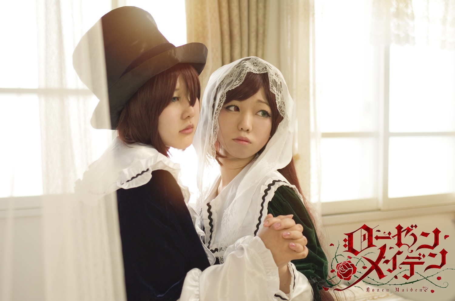 2girls 91076 brown_hair curtains flower green_eyes hat holding_hands indoors lips looking_at_viewer multiple_cosplay multiple_girls tagme veil window