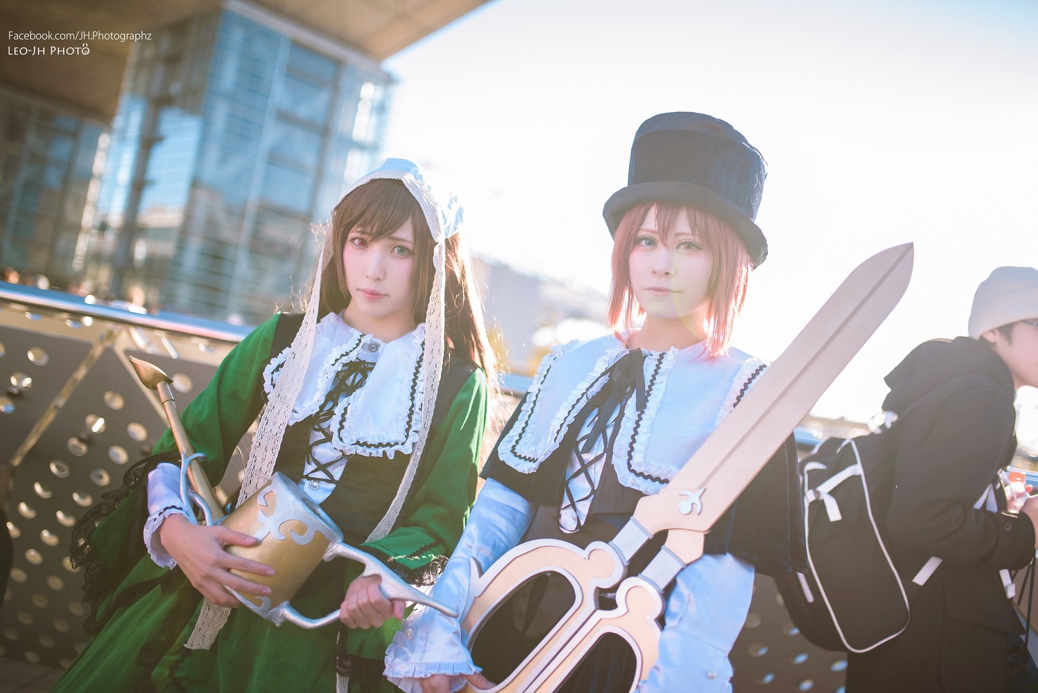 2girls blonde_hair brown_hair dress green_dress green_eyes hat long_hair multiple_cosplay multiple_girls short_hair tagme