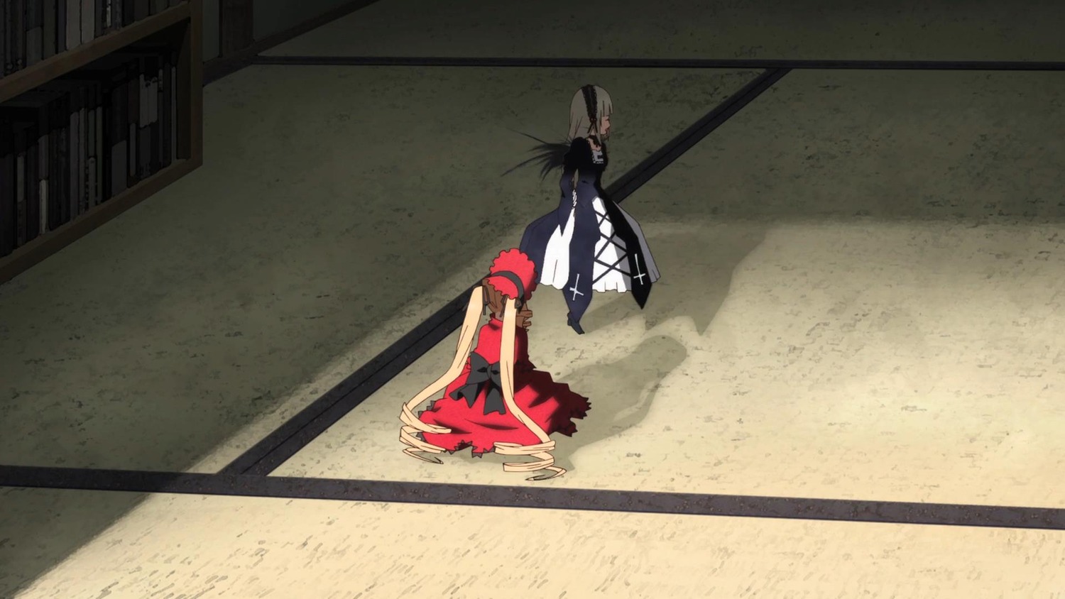 2girls black_hair dress hat image japanese_clothes kijin_seija long_hair multiple_girls pair shinku short_hair suigintou sukuna_shinmyoumaru tatami