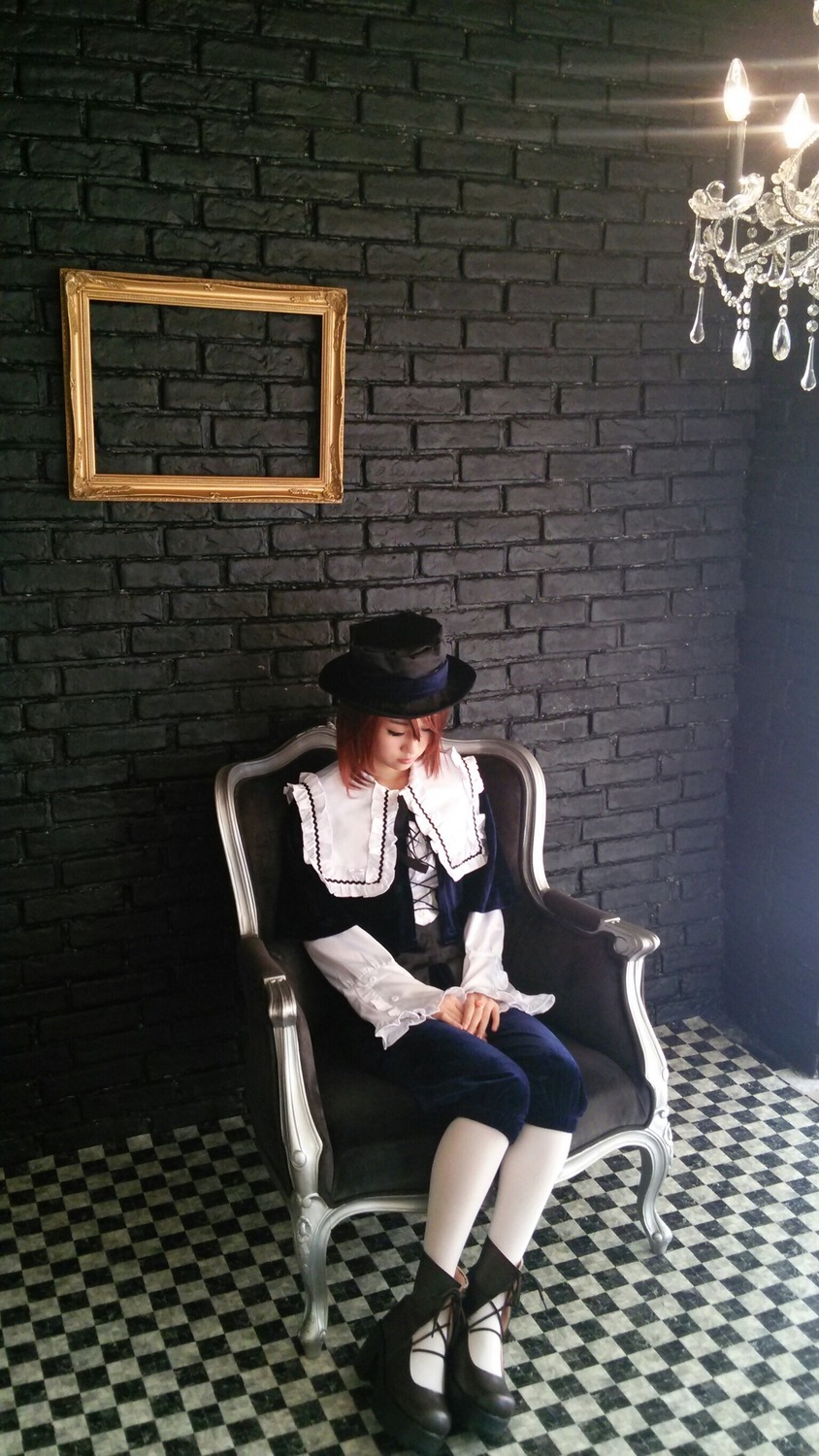 1boy 1girl argyle argyle_background argyle_legwear board_game brown_hair chair checkered checkered_background checkered_floor chess_piece hat perspective reflection reflective_floor shoes sitting solo souseiseki tile_floor tile_wall tiles top_hat