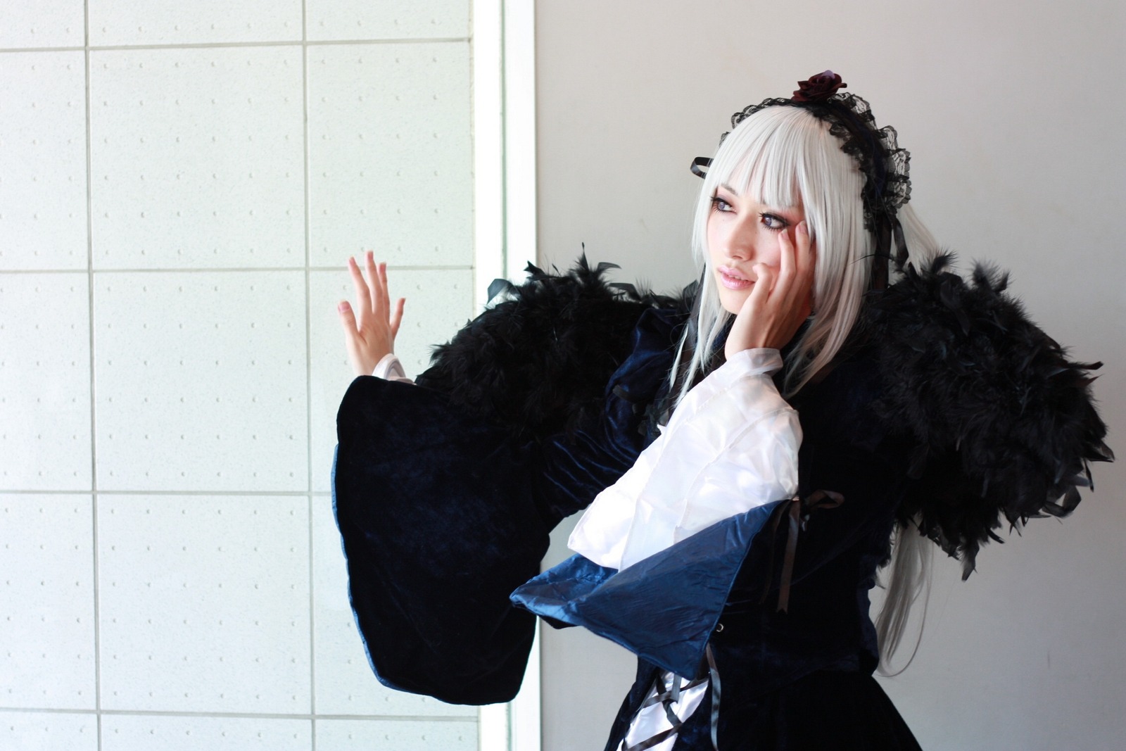 1girl bangs closed_mouth fur_trim hairband lips long_hair long_sleeves looking_at_viewer maid_headdress nail_polish solo suigintou tiles upper_body