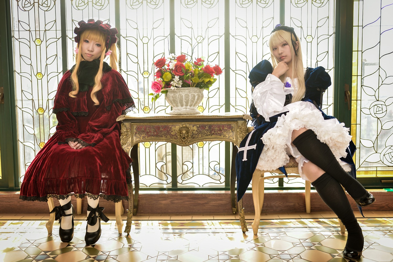 2girls black_legwear blonde_hair blue_eyes dress dual_persona flower hat long_hair multiple_cosplay multiple_girls rose sitting tagme thighhighs