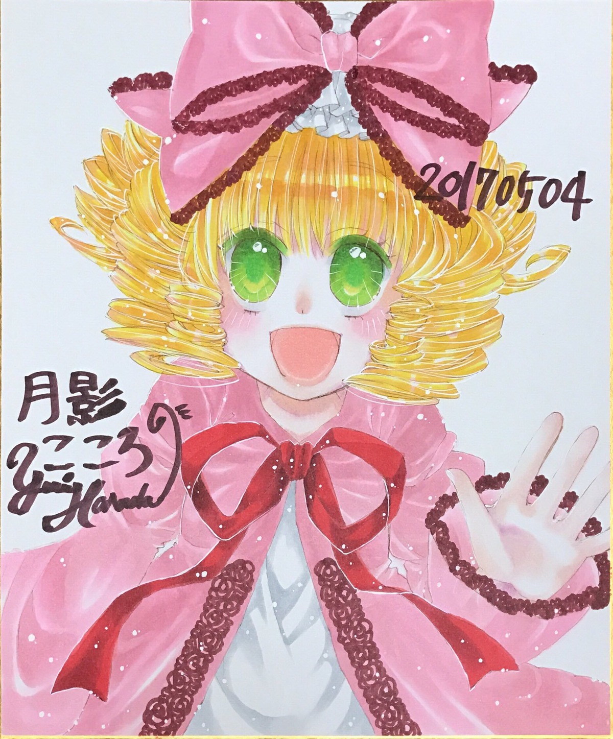 1girl blonde_hair blush bow drill_hair green_eyes hina_ichigo hinaichigo image long_sleeves looking_at_viewer open_mouth pink_bow short_hair smile solo striped_background traditional_media