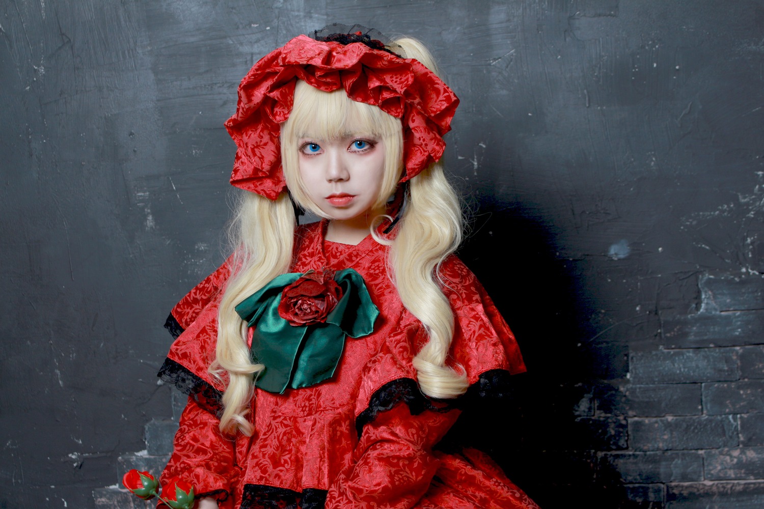 1girl blonde_hair blue_eyes bow dress flower lips long_hair looking_at_viewer rain red_dress red_flower red_rose rose shinku solo twintails upper_body