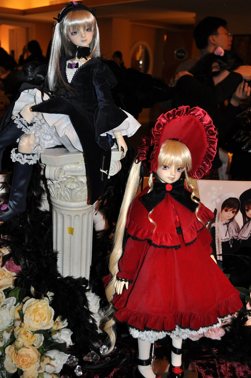 3girls blonde_hair blue_eyes doll dress flower frills long_hair multiple_dolls multiple_girls rose standing tagme