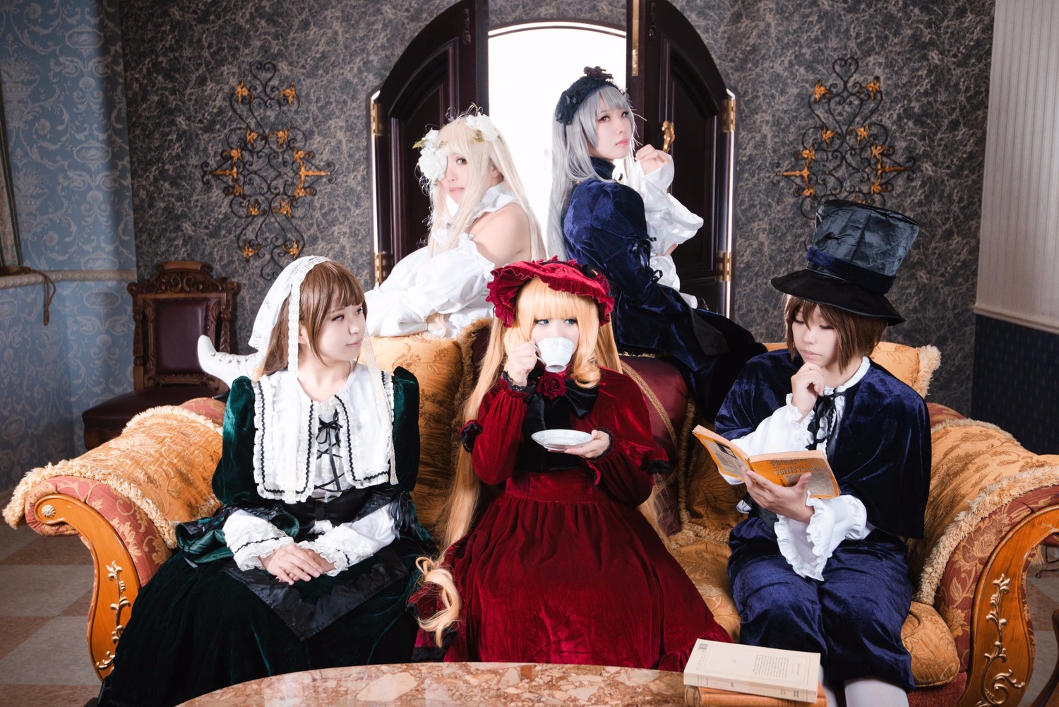 4girls blonde_hair brown_hair chair couch dress hat indoors long_hair long_sleeves multiple_boys multiple_cosplay multiple_girls painting_(object) silver_hair sitting table tagme