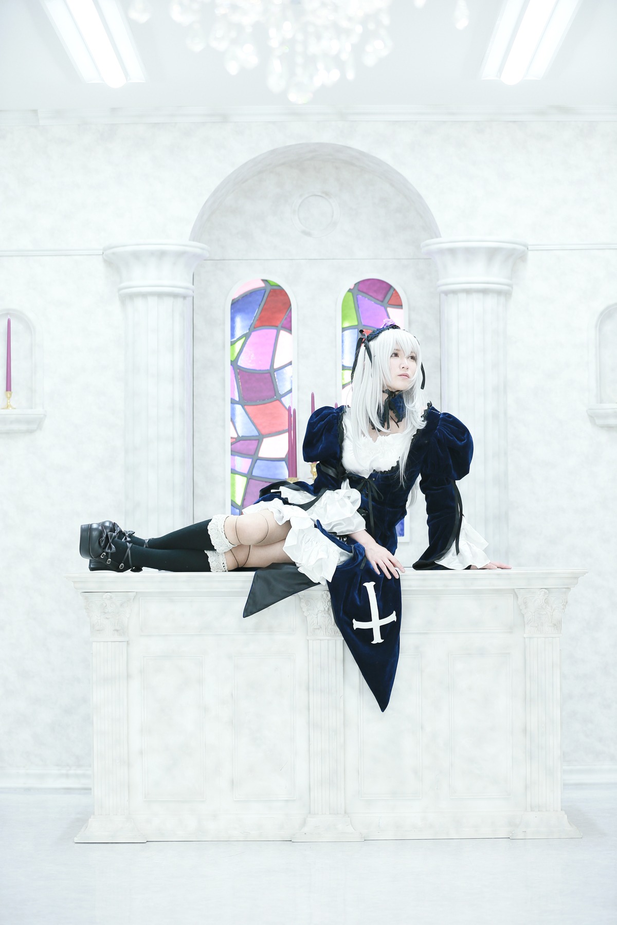 1boy 1girl black_legwear boots coat crossed_legs long_hair sitting solo suigintou