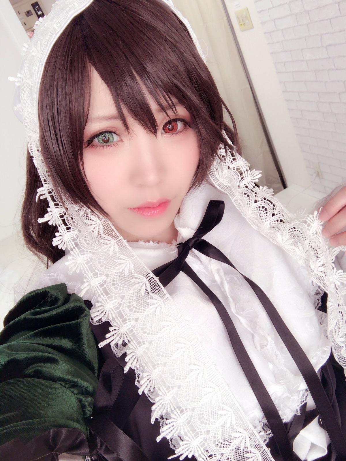 1girl bangs black_neckwear black_ribbon brown_hair closed_mouth lace lips looking_at_viewer neck_ribbon ribbon shirt short_hair solo suiseiseki upper_body white_shirt