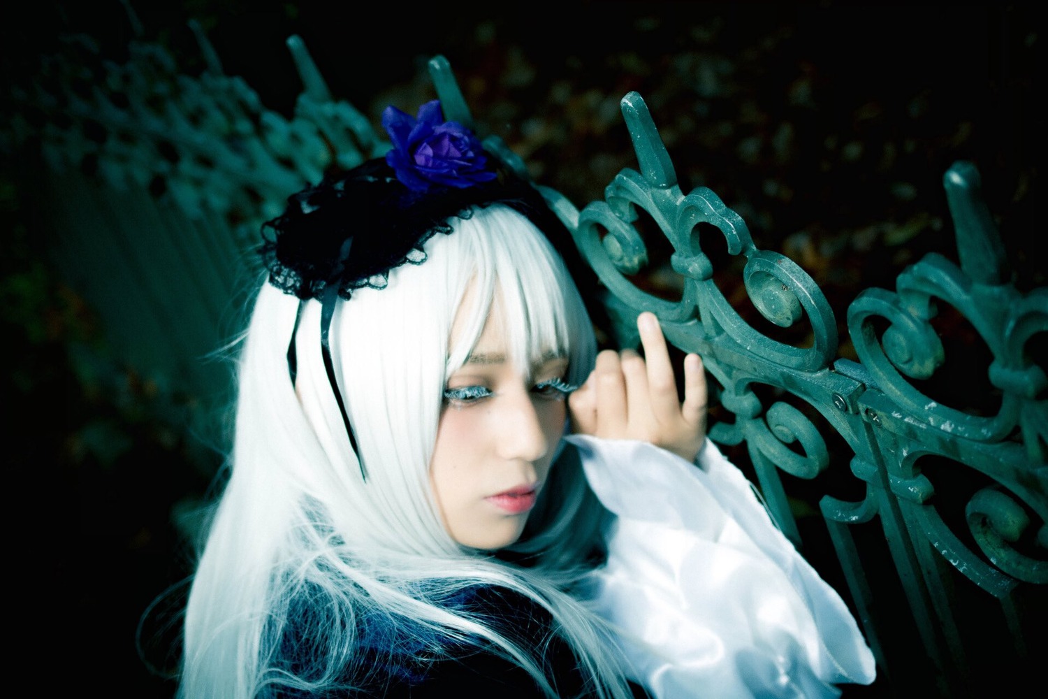 1girl bangs blue_eyes closed_mouth eyelashes flower hair_flower hair_ornament lips long_hair nail_polish solo suigintou white_hair
