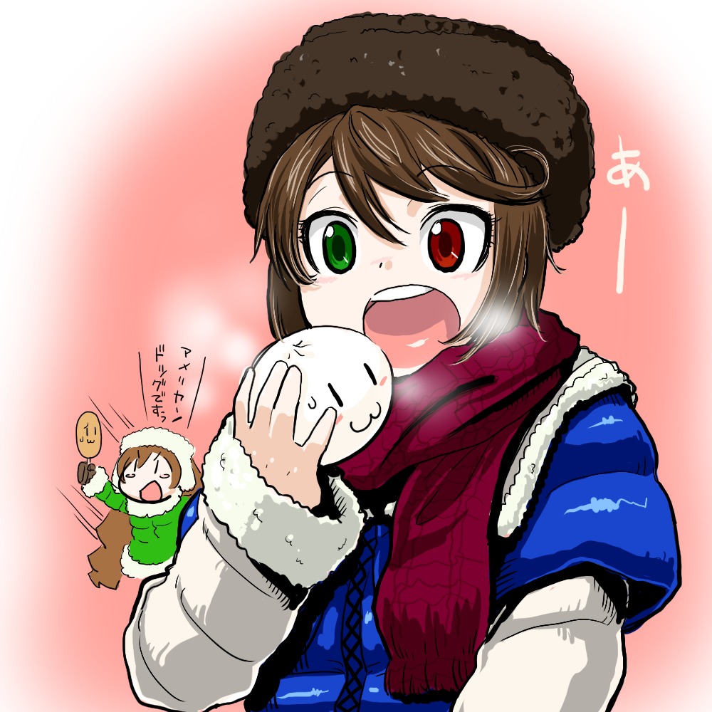 2girls beanie brown_hair green_eyes hat heterochromia image multiple_girls open_mouth pair red_eyes scarf short_hair siblings sisters smile souseiseki suiseiseki