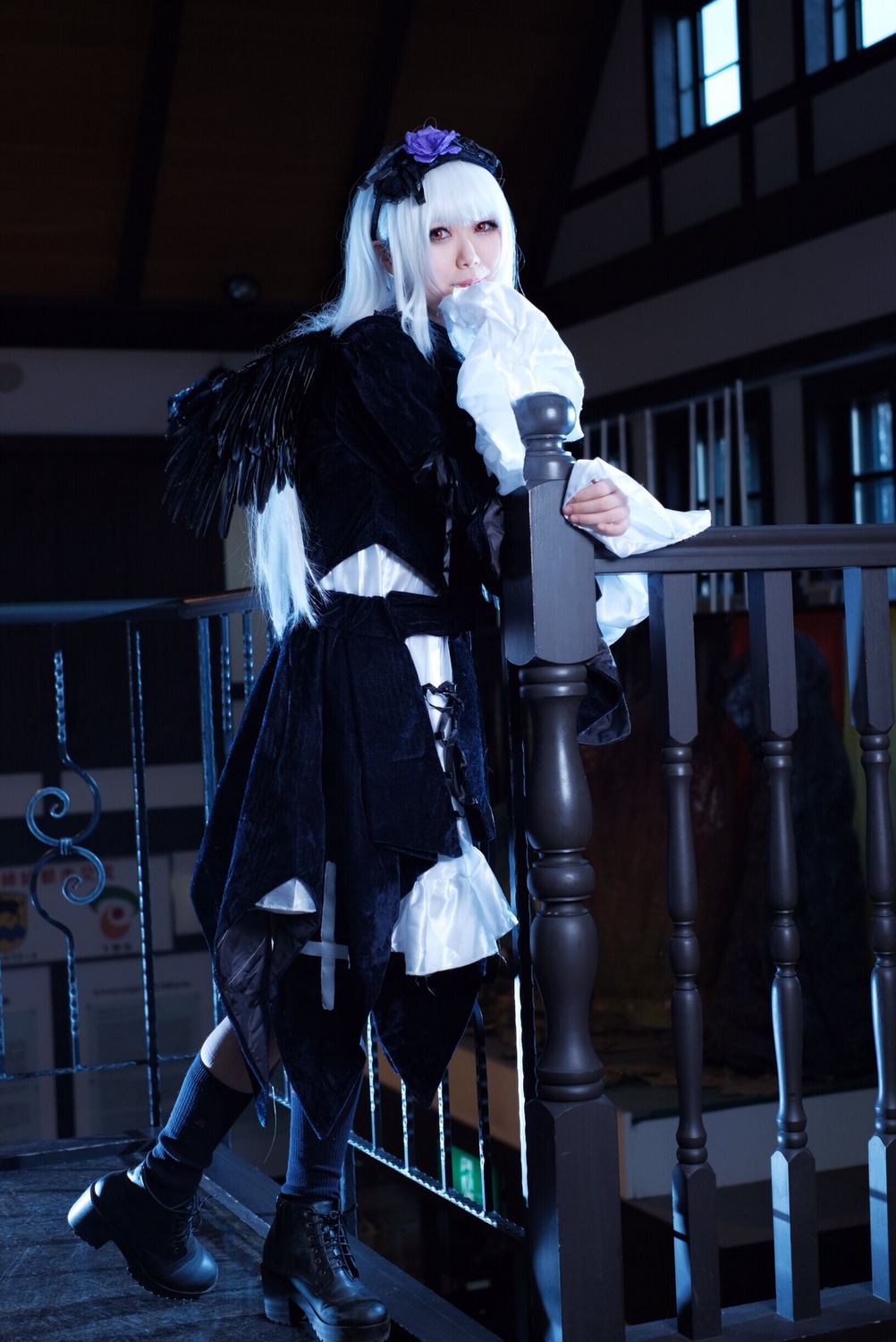 1girl black_wings boots feathered_wings feathers red_eyes solo standing suigintou white_hair wings
