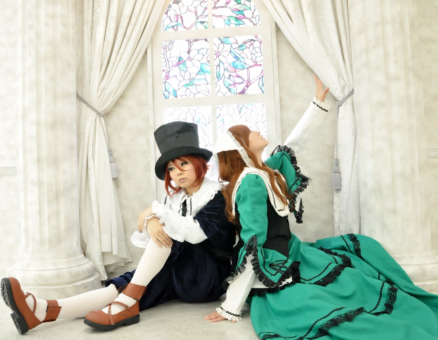 brown_hair curtains dress green_dress hat long_hair long_sleeves multiple_cosplay sitting souseiseki tagme top_hat window