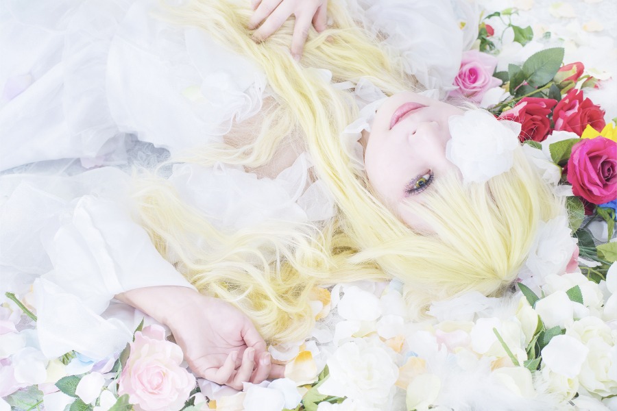 1girl blonde_hair flower kirakishou lips long_hair pink_flower pink_rose rose solo white_flower white_rose yellow_eyes yellow_rose