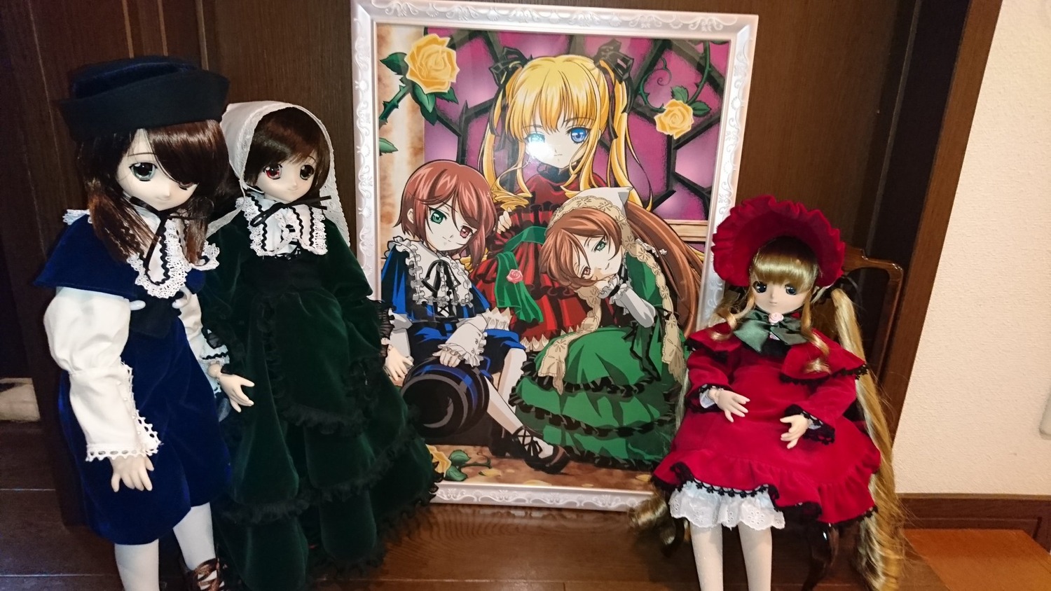 6+girls blonde_hair blue_dress blue_eyes bow brown_hair doll dress drill_hair flower green_eyes hat head_scarf heterochromia hina_ichigo long_hair long_sleeves multiple_dolls multiple_girls pantyhose pink_bow shinku short_hair sitting souseiseki suiseiseki tagme twintails