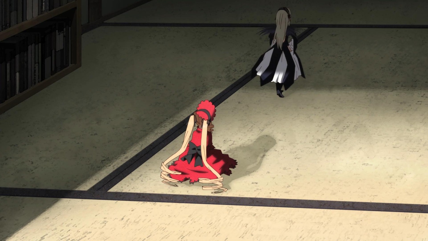 2girls blonde_hair dress hat image long_hair multiple_girls pair shinku suigintou tatami
