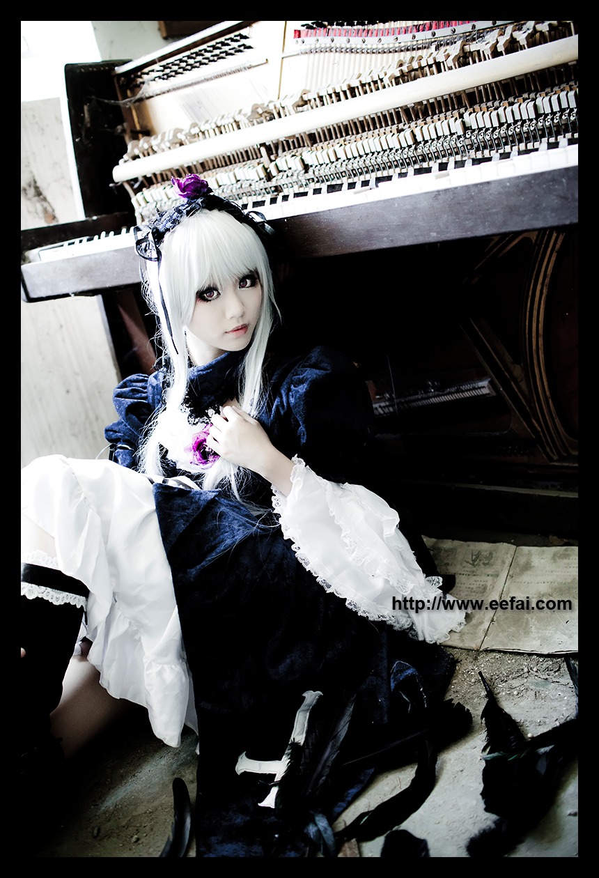 1girl 3d black_dress dress frills lips long_sleeves photo solo suigintou